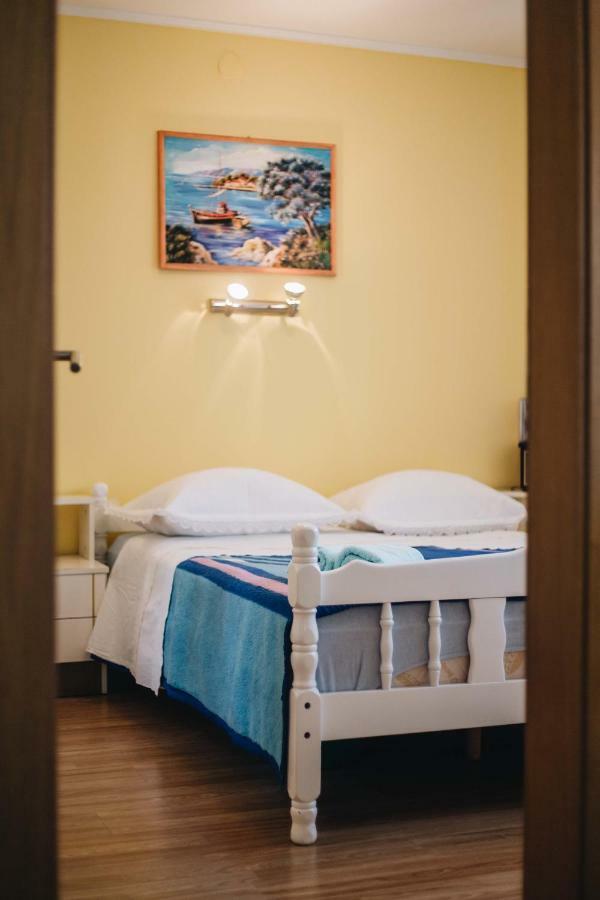 Apartment Danica Split Bagian luar foto